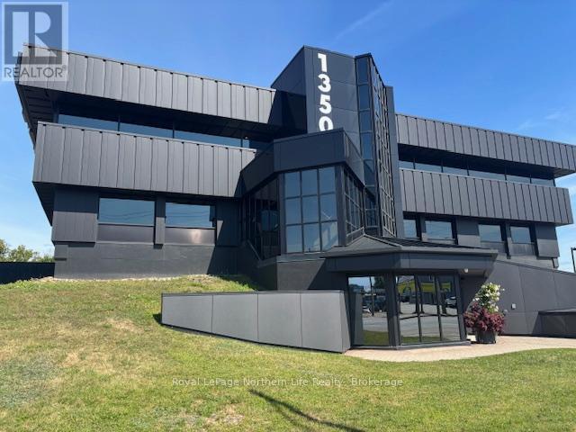 301 - 1350 Fisher Street, North Bay (Central), ON