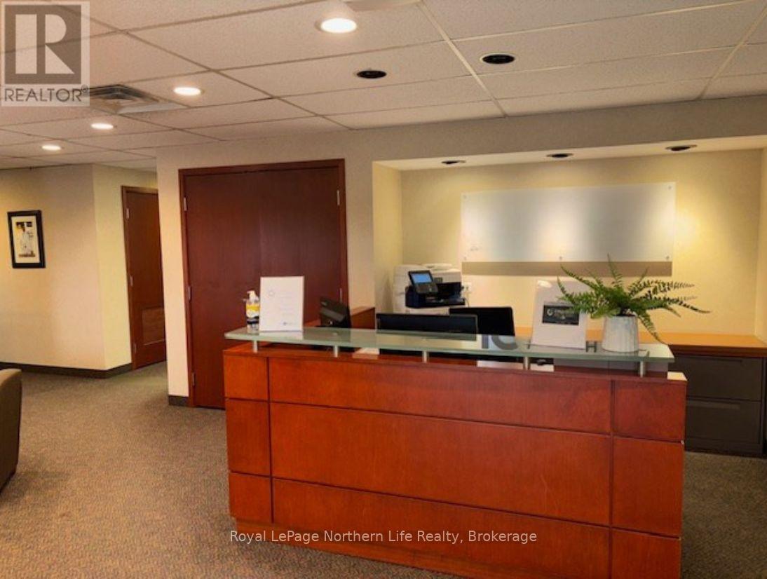 301 - 1350 Fisher Street, North Bay (Central), ON