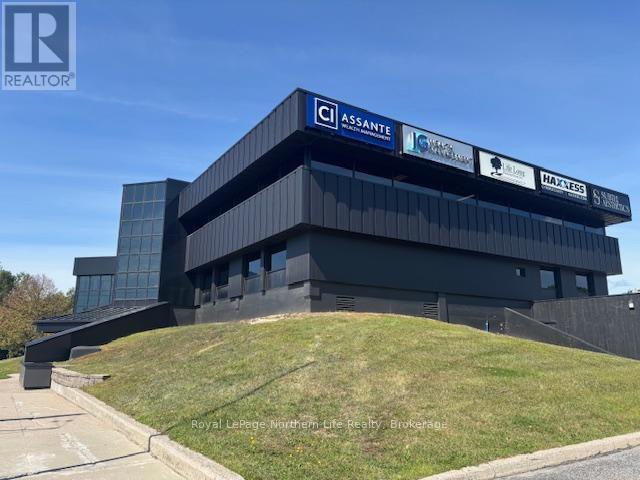 301 - 1350 Fisher Street, North Bay (Central), ON