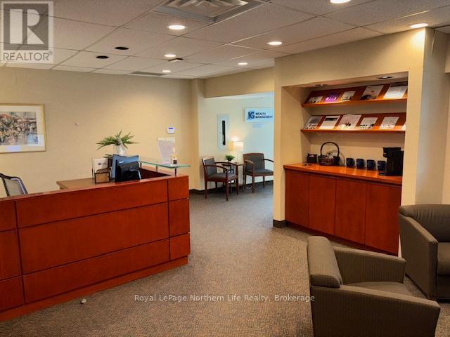 301 - 1350 Fisher Street, North Bay (Central), ON