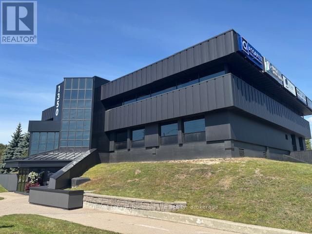 301 - 1350 Fisher Street, North Bay (Central), ON