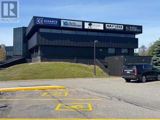 301 - 1350 Fisher Street, North Bay (Central), ON