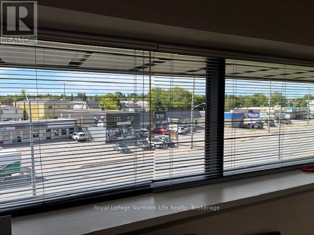 301 - 1350 Fisher Street, North Bay (Central), ON