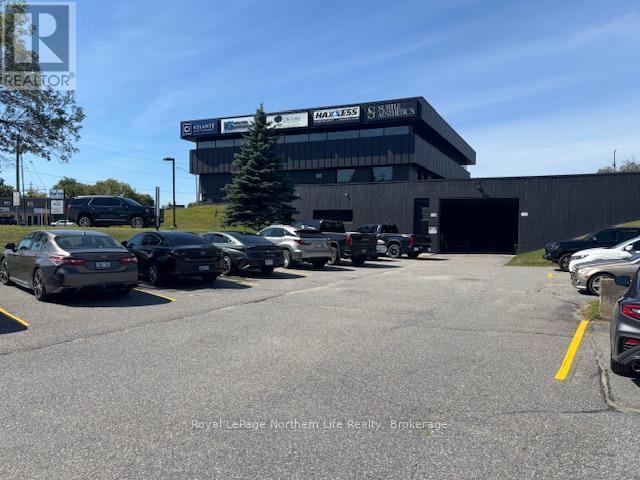 301 - 1350 Fisher Street, North Bay (Central), ON