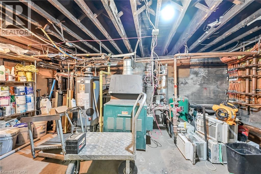 737 Barton Street E, Hamilton, ON