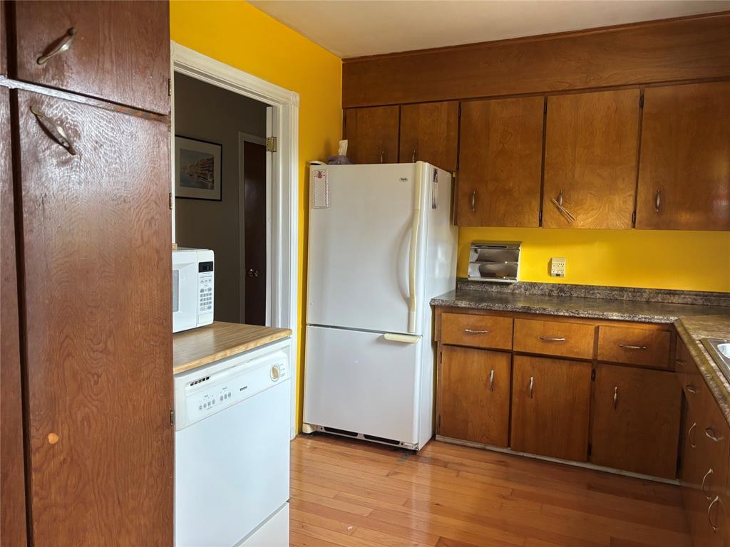 44 Sandy Cove Road, Sandy Cove, NL