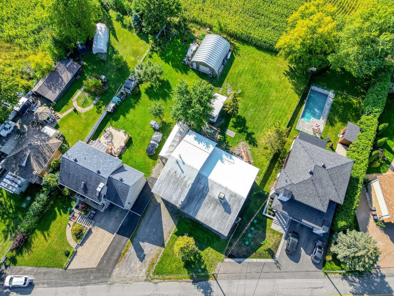 Photo aérienne - 8310 Boul. Des Mille-Îles, Laval (Saint-François), QC - Outdoor With View