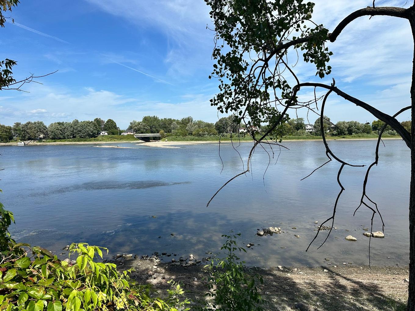 Bord de l'eau - 8310 Boul. Des Mille-Îles, Laval (Saint-François), QC - Outdoor With Body Of Water With View