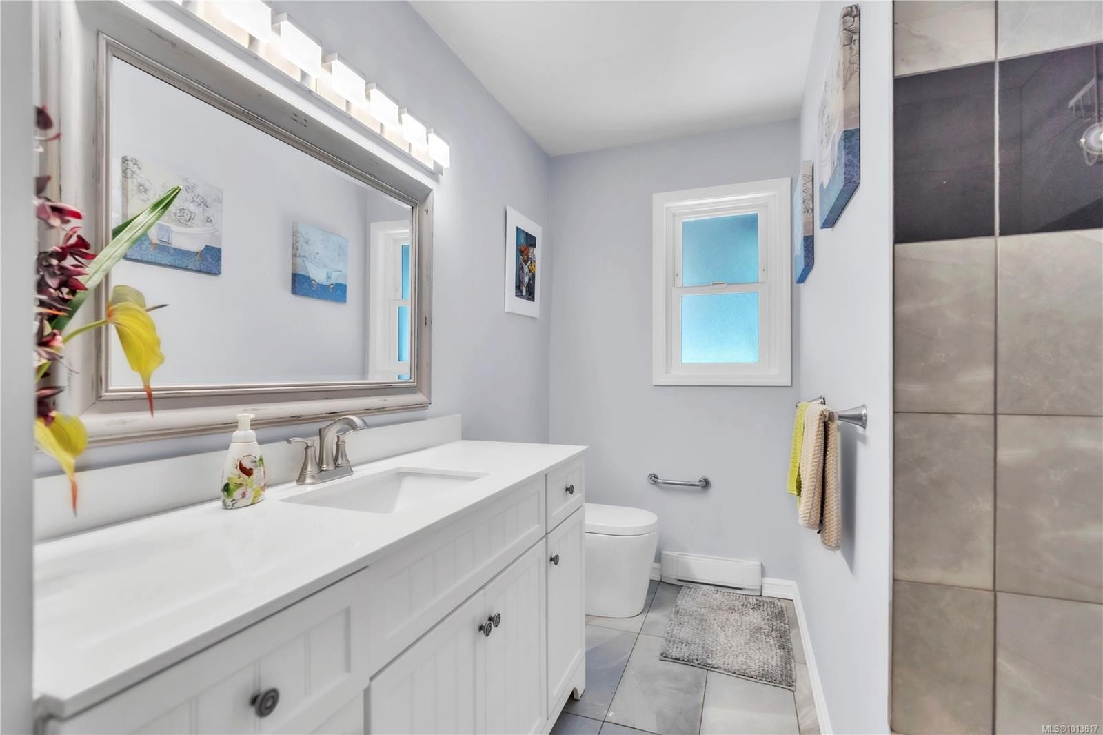 1985 Saunders Rd, Sooke, BC