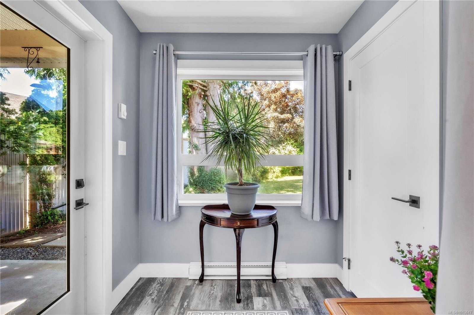 1985 Saunders Rd, Sooke, BC