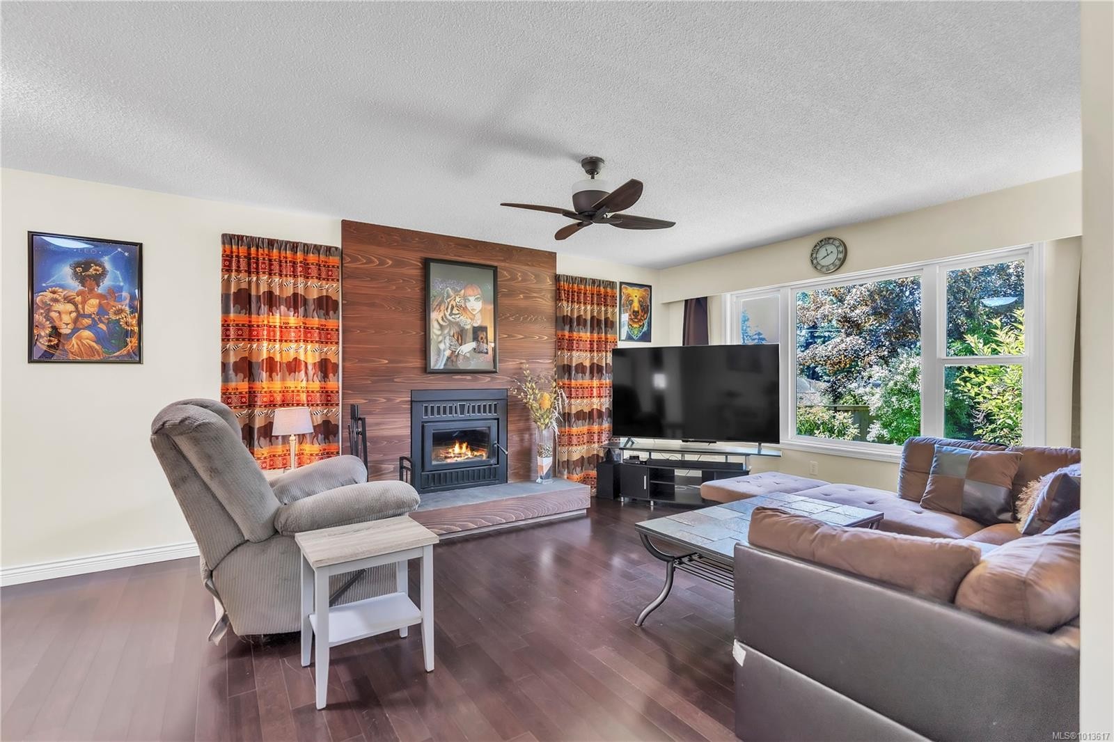 1985 Saunders Rd, Sooke, BC