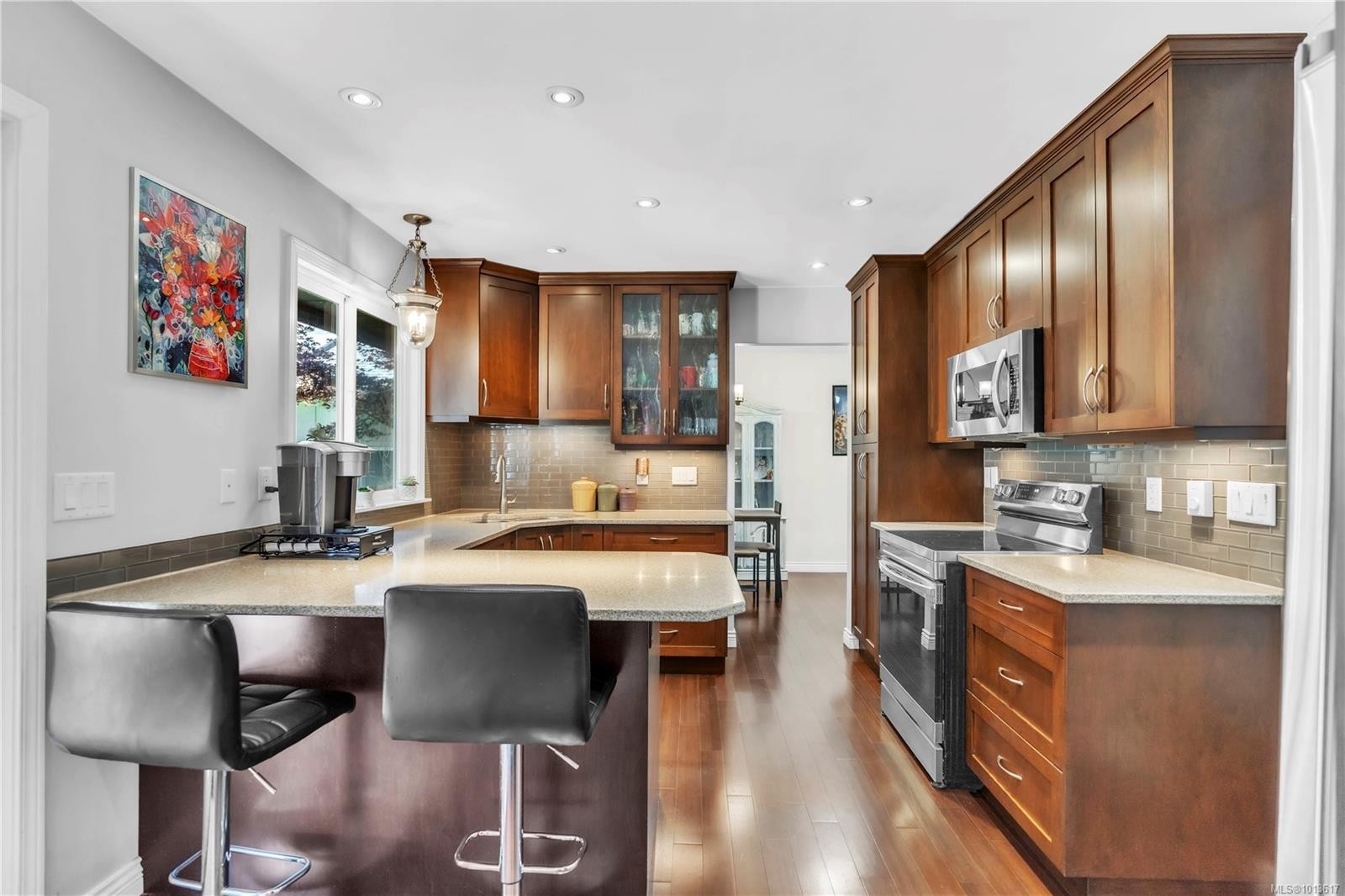 1985 Saunders Rd, Sooke, BC