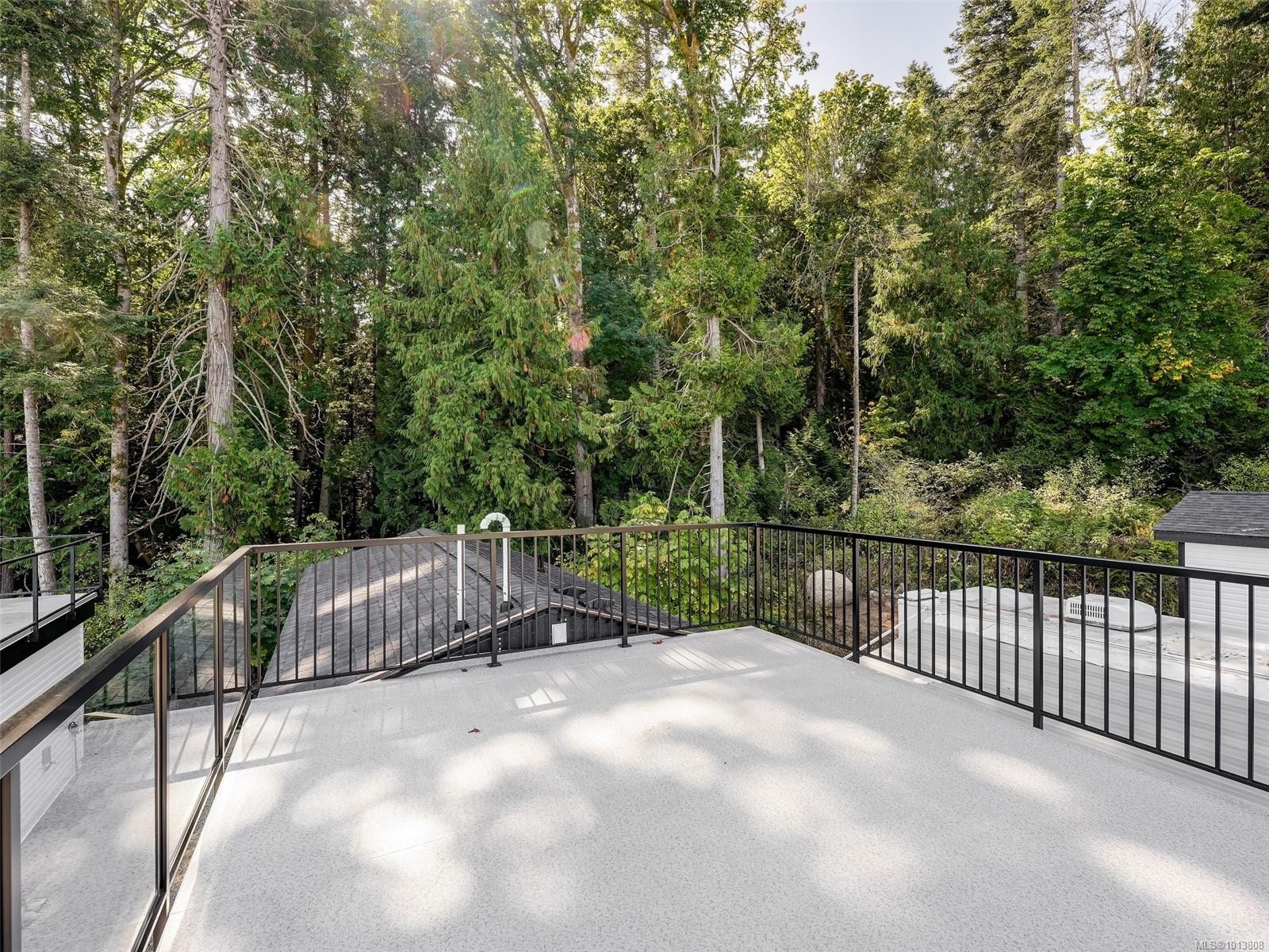 432-747 Old Place Rd, Central Saanich, BC