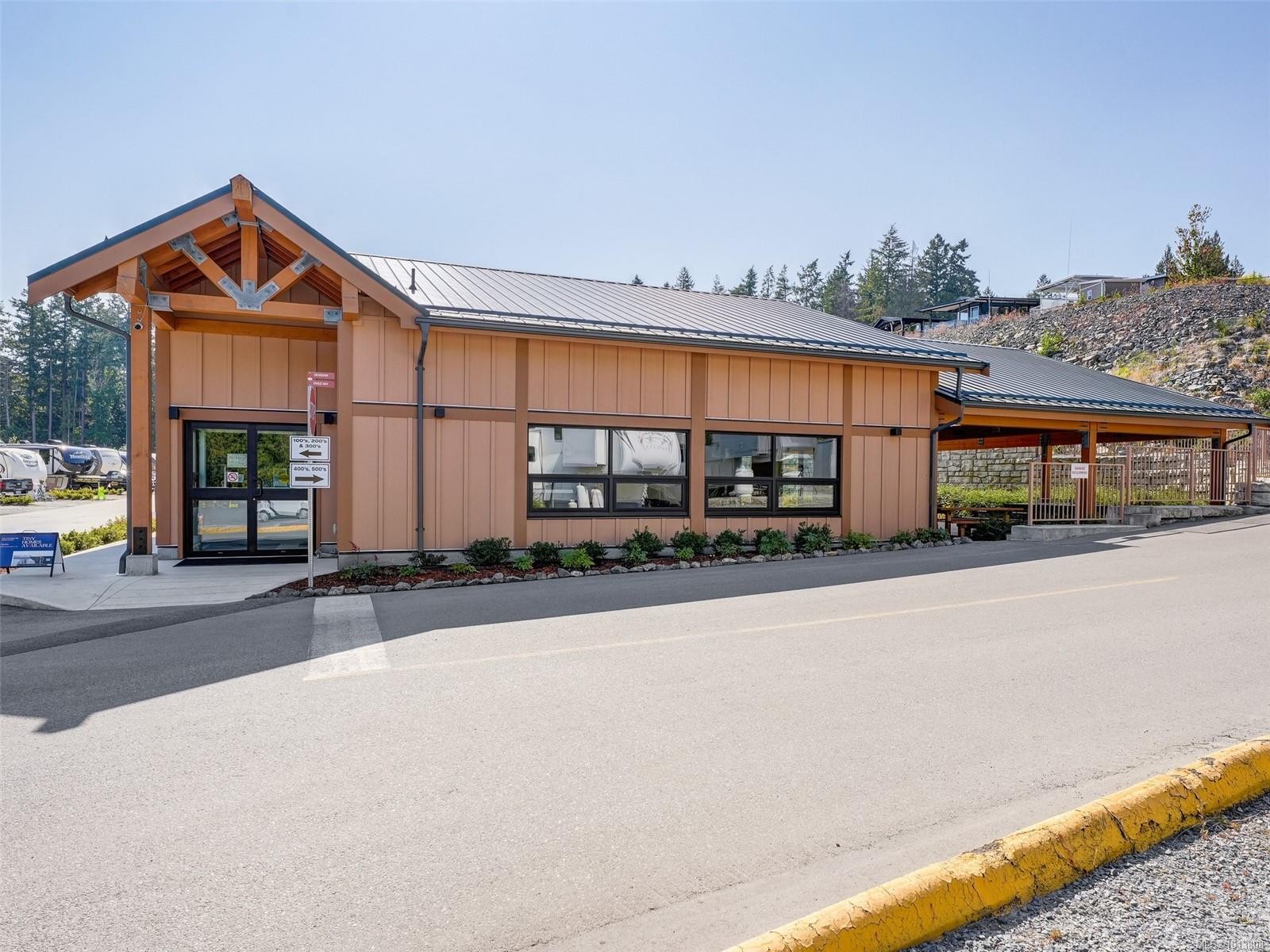 432-747 Old Place Rd, Central Saanich, BC