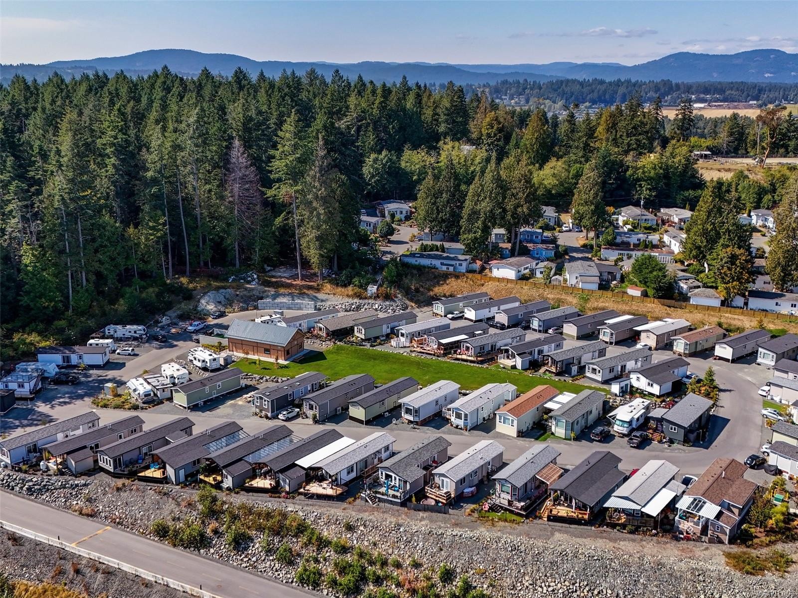 432-747 Old Place Rd, Central Saanich, BC