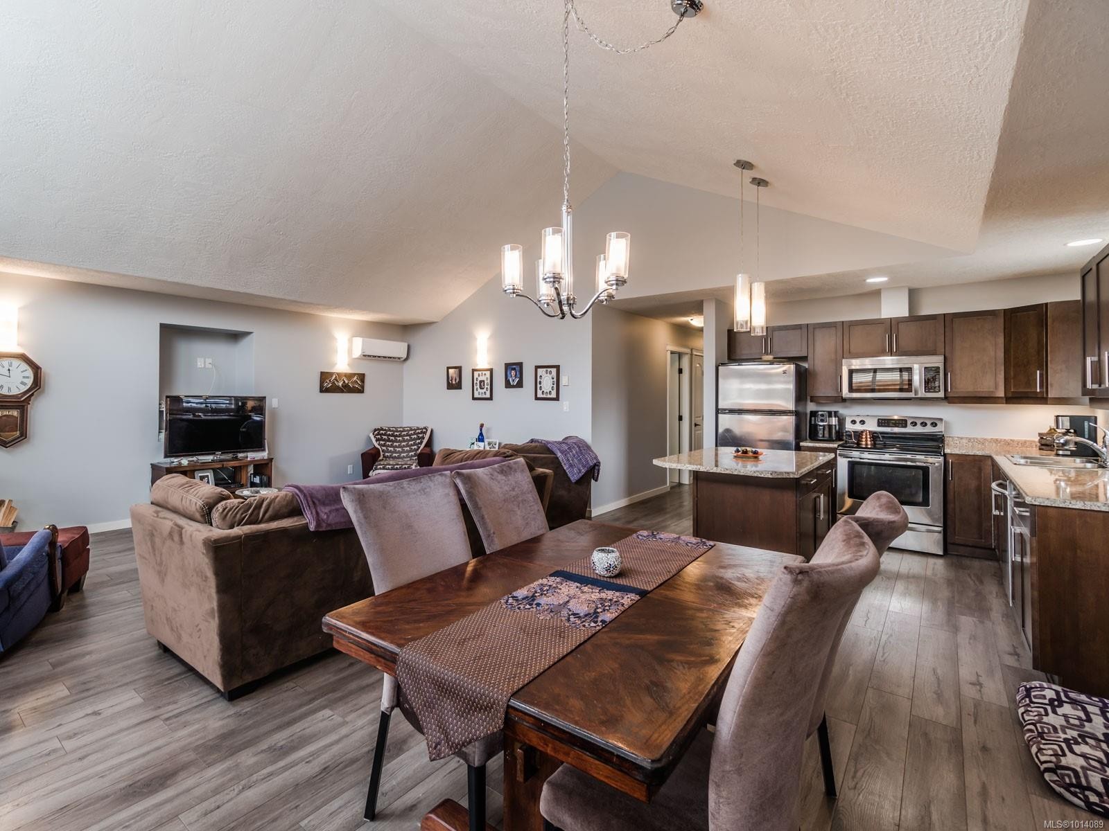 1337 4Th Ave, Ladysmith, BC