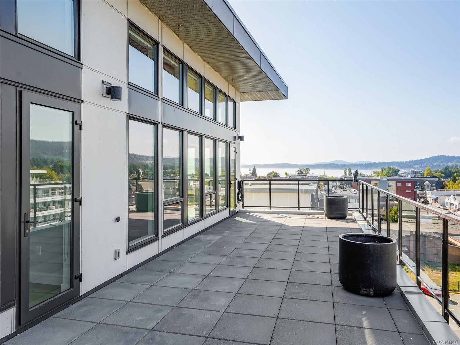 603-2461 Sidney Ave, Sidney, BC - Outdoor With Exterior