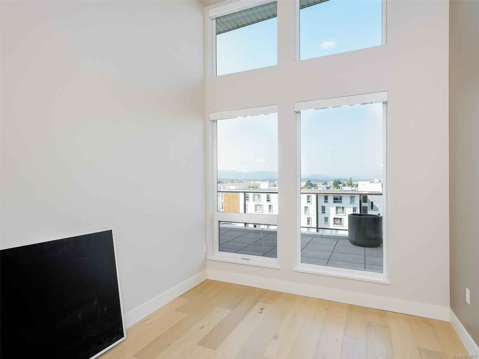 603-2461 Sidney Ave, Sidney, BC - Indoor Photo Showing Other Room