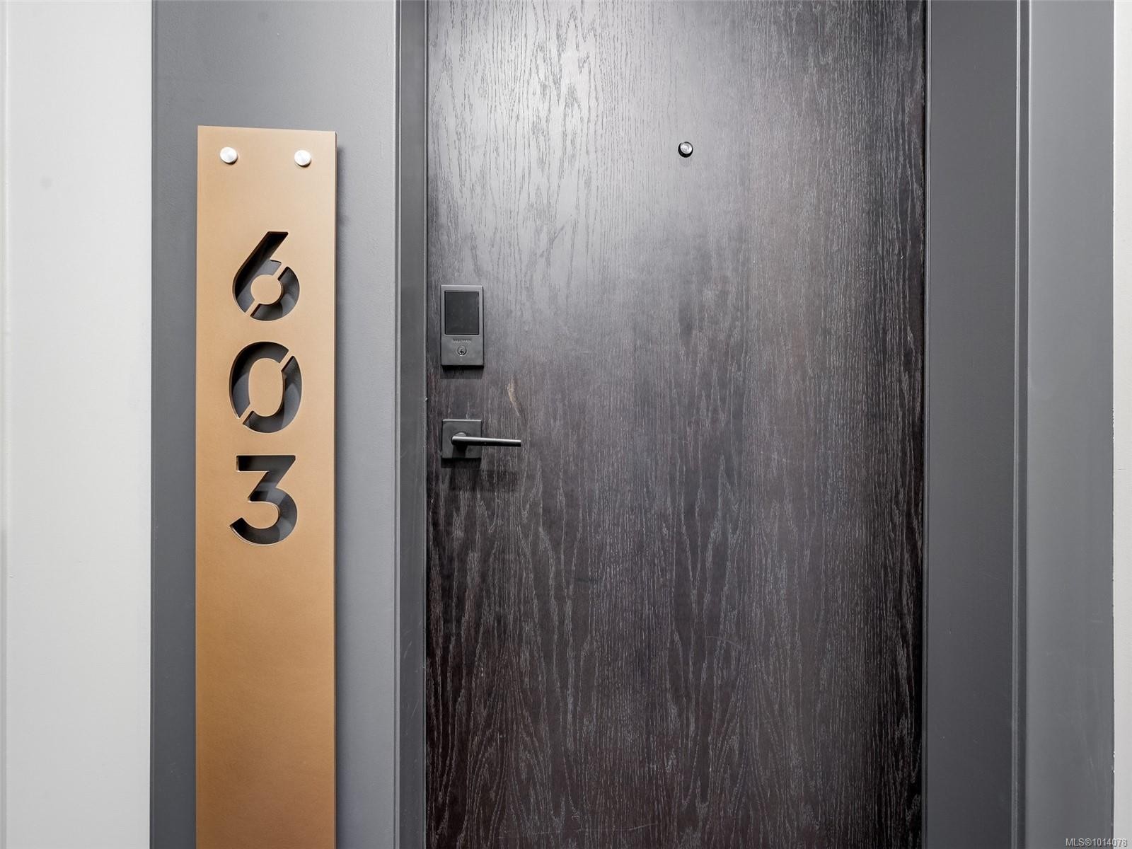 603-2461 Sidney Ave, Sidney, BC - Indoor