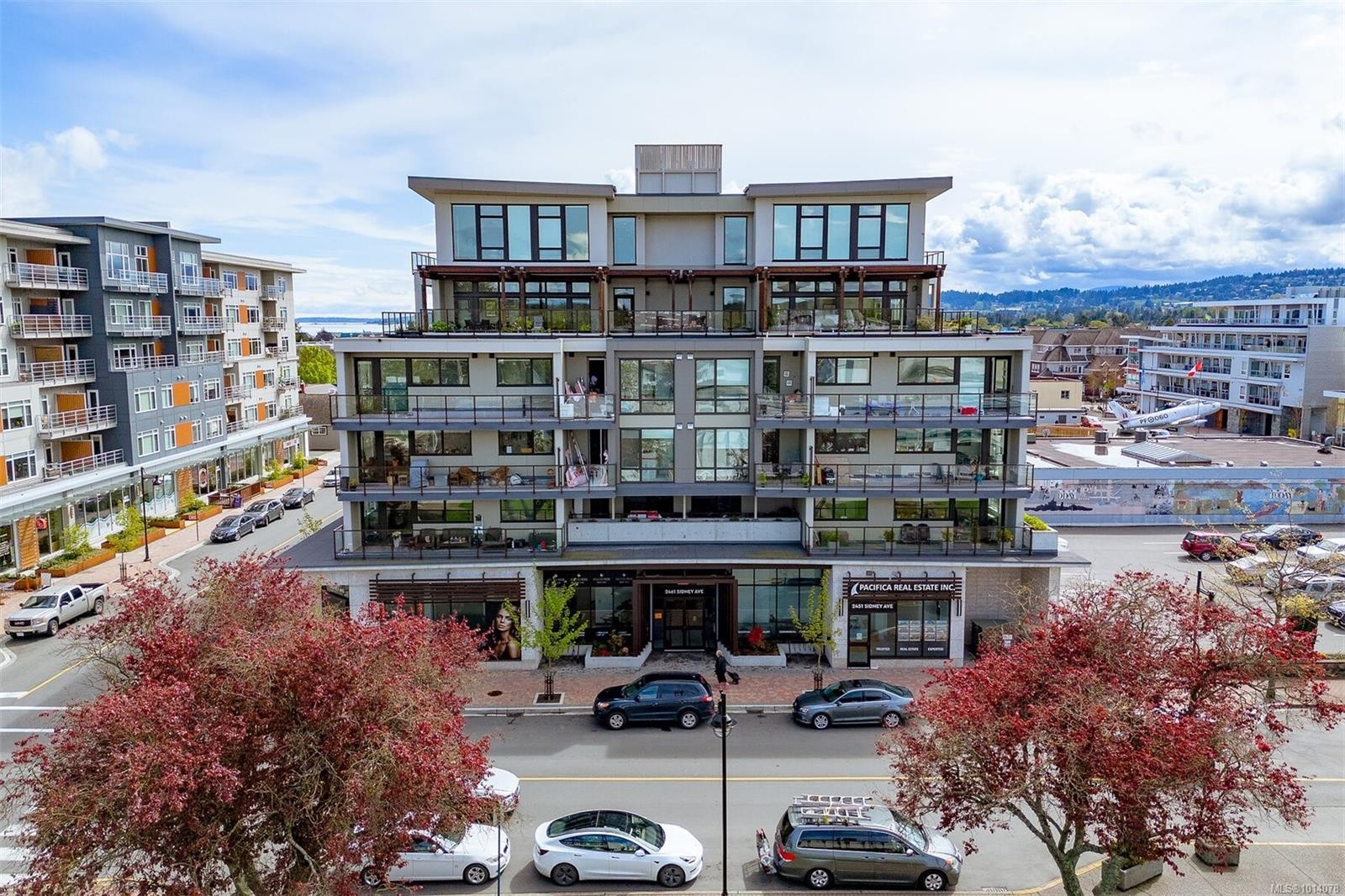 603-2461 Sidney Ave, Sidney, BC - Outdoor With View