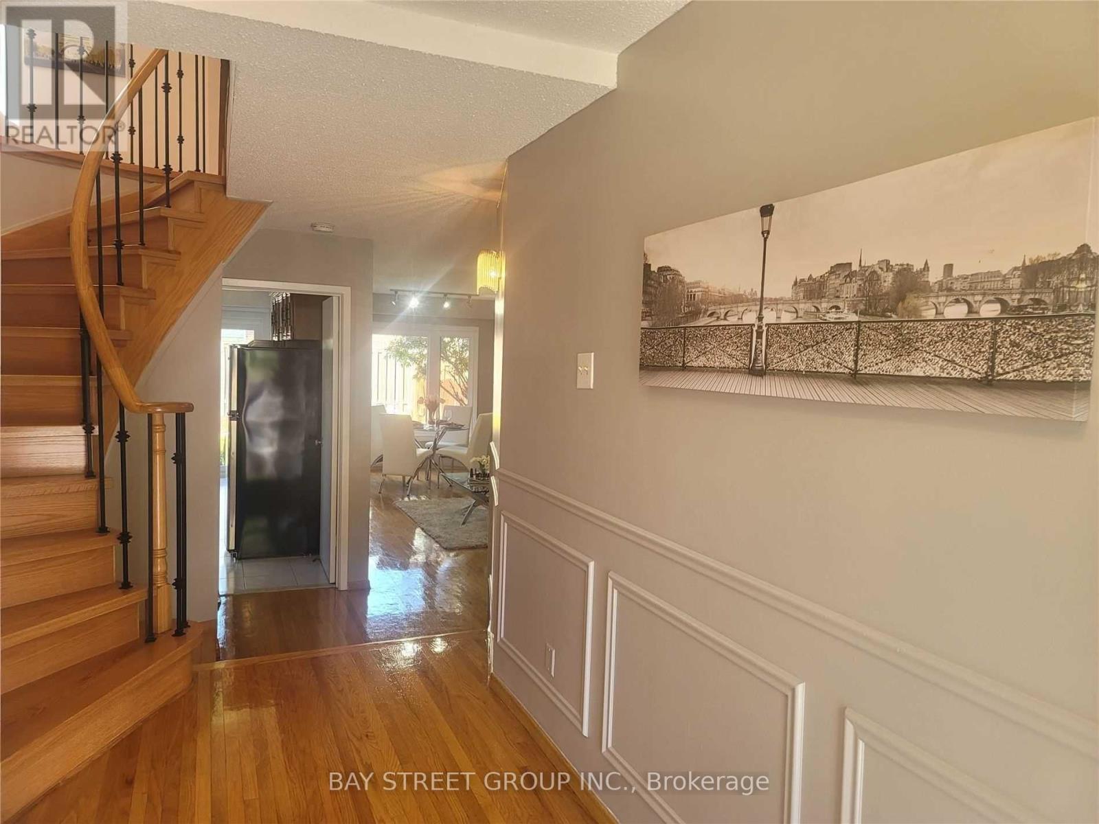 Room 2 - 95 Fawndale Crescent, Toronto, ON - Indoor Photo Showing Other Room