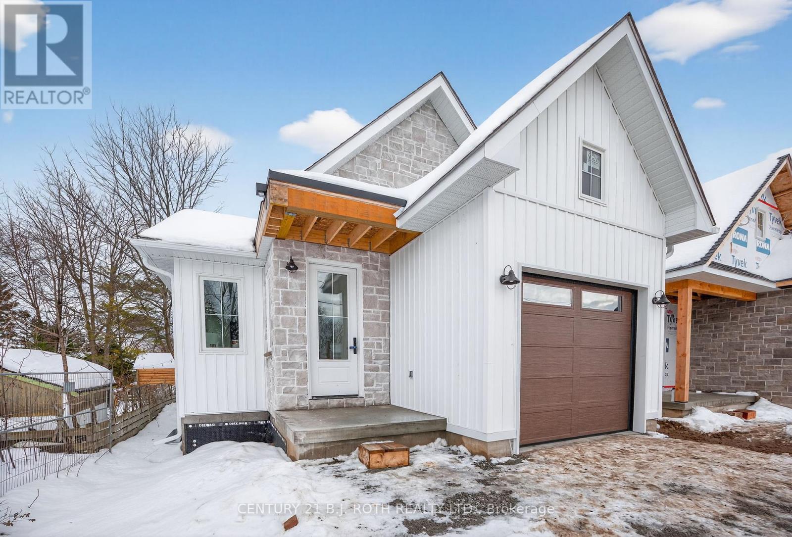 75 Vancouver Street, Barrie, ON - Outdoor