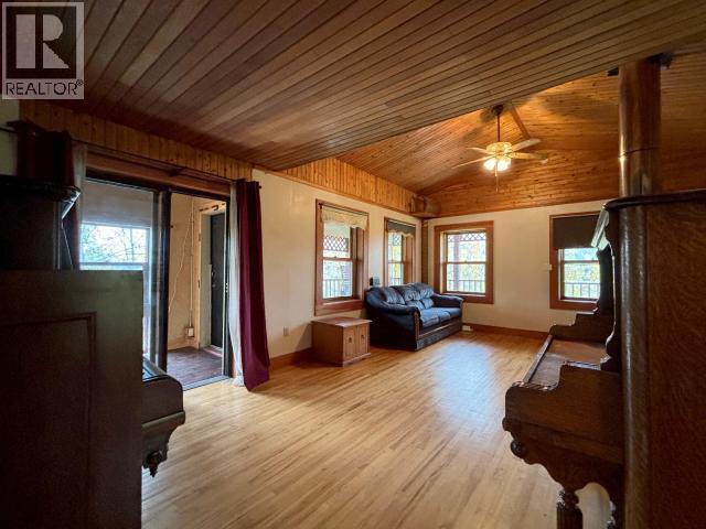 1217 7Th Avenue, Dawson City, YT - Photo Showing Other Room