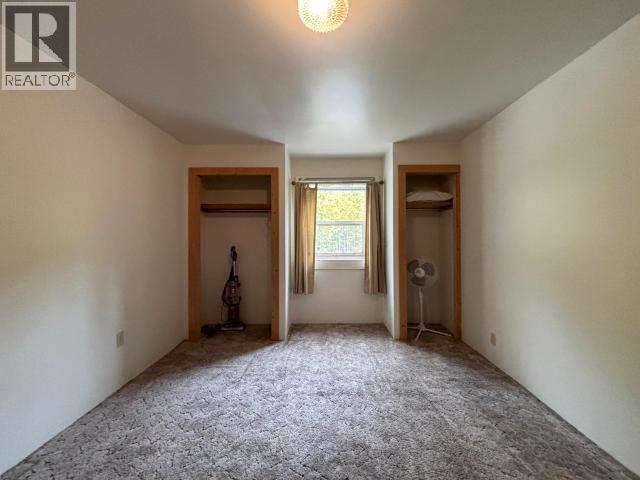 1217 7Th Avenue, Dawson City, YT - Indoor Photo Showing Other Room