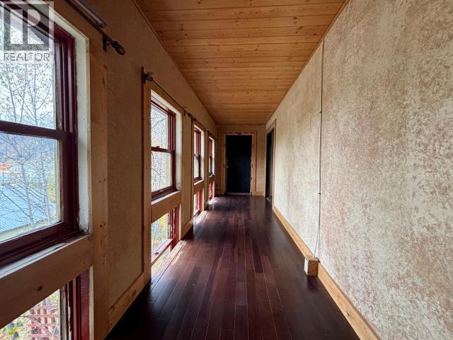 1217 7Th Avenue, Dawson City, YT - Indoor Photo Showing Other Room