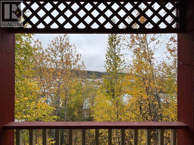 1217 7Th Avenue, Dawson City, YT - Outdoor