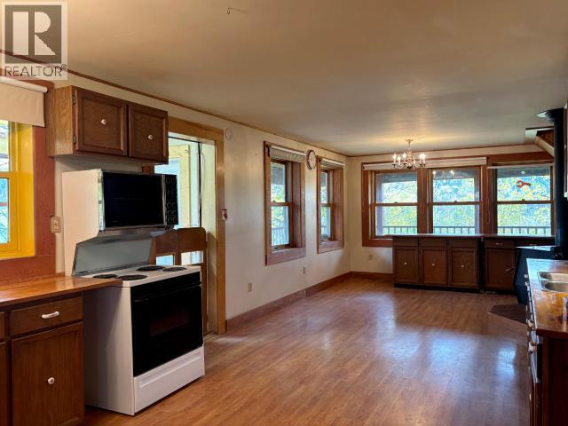 1217 7Th Avenue, Dawson City, YT - Indoor