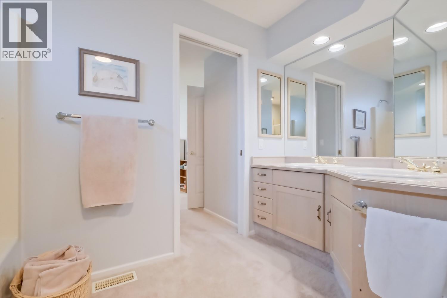 3333 South Main Street Unit# 143, Penticton, BC - Indoor Photo Showing Bathroom