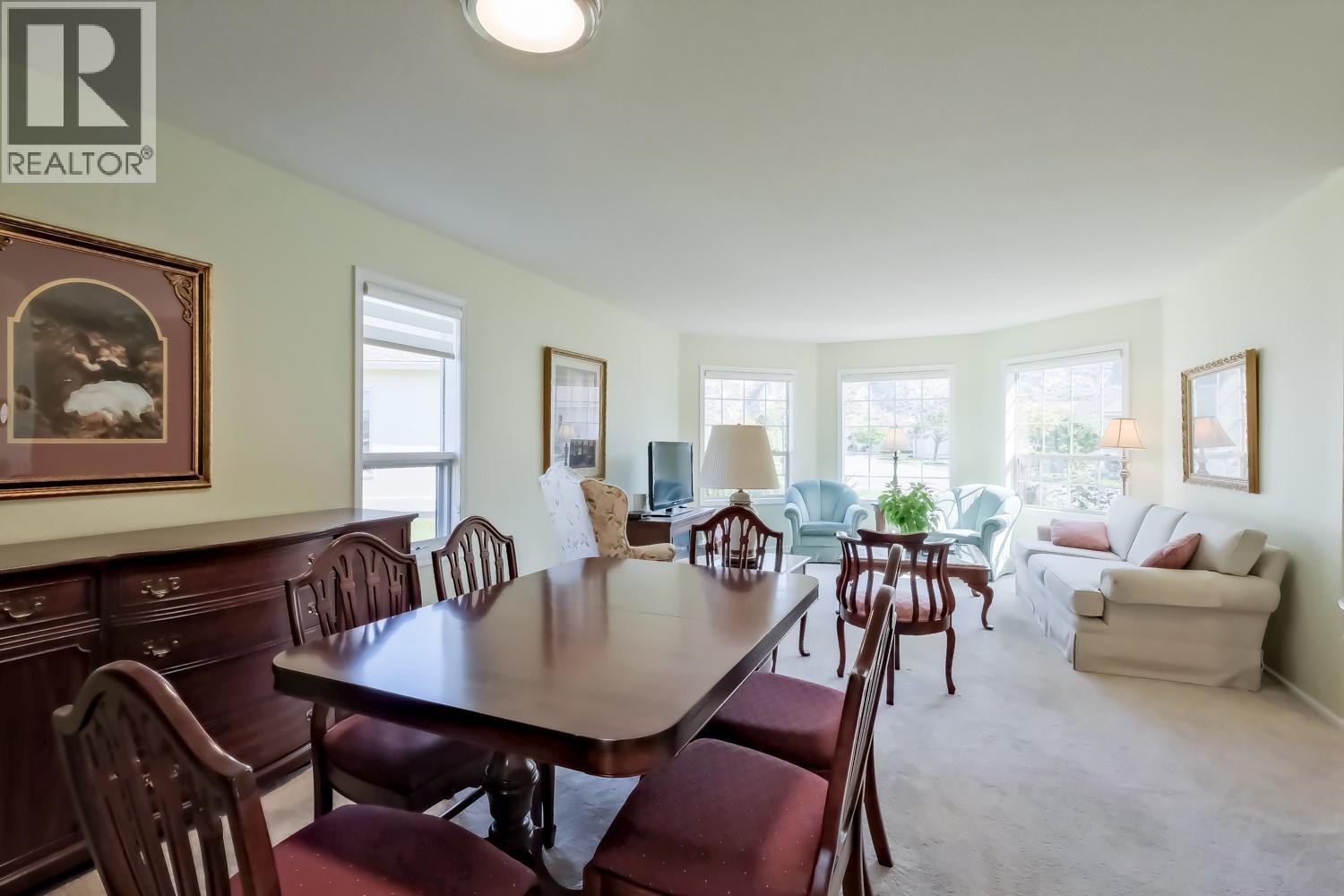 3333 South Main Street Unit# 143, Penticton, BC - Indoor Photo Showing Dining Room