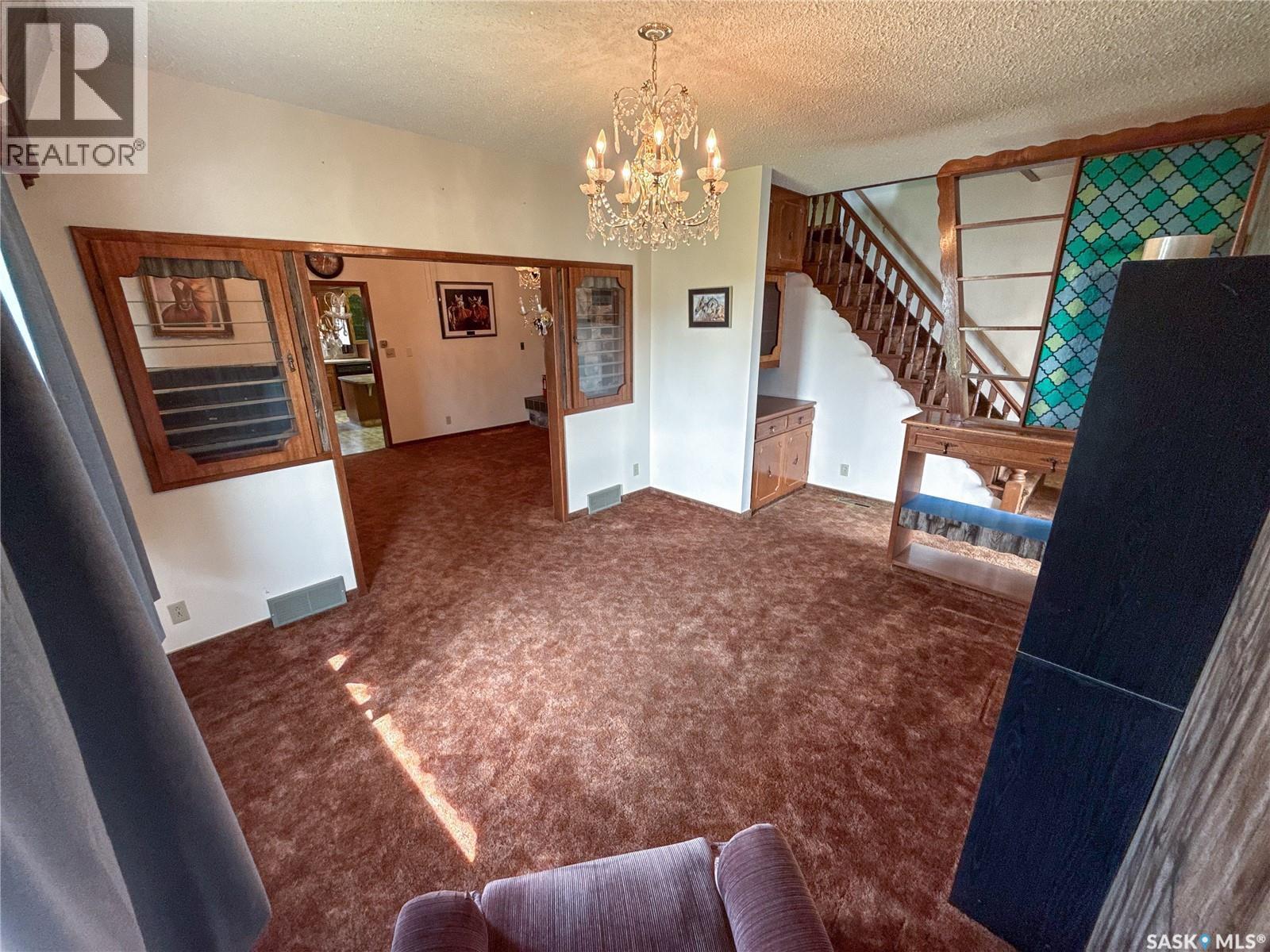 107 Centre Street, Kincaid, SK - Indoor Photo Showing Other Room