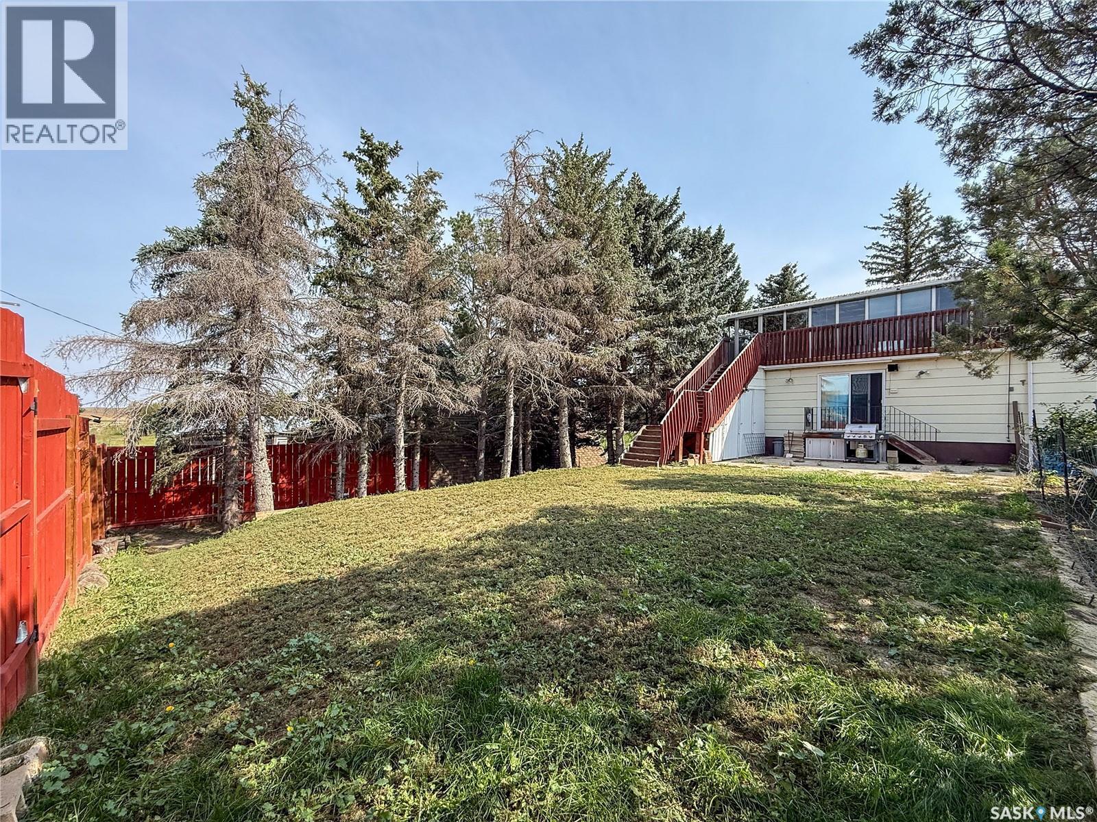 107 Centre Street, Kincaid, SK - Outdoor