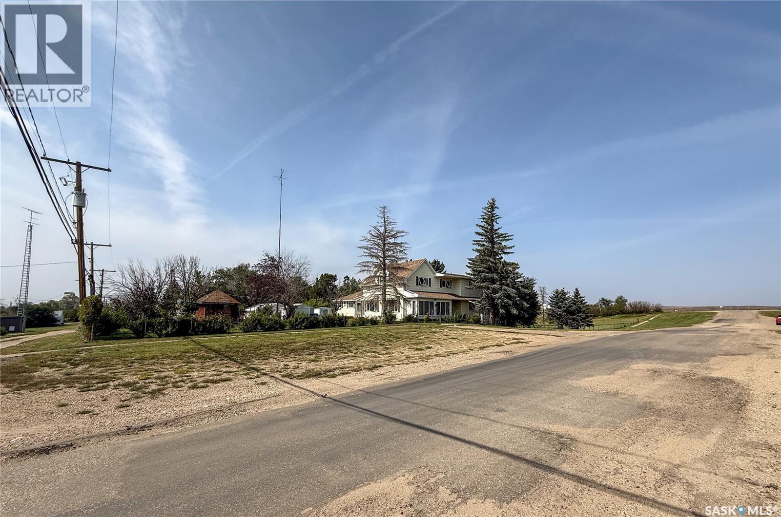 107 Centre Street, Kincaid, SK - Outdoor With View
