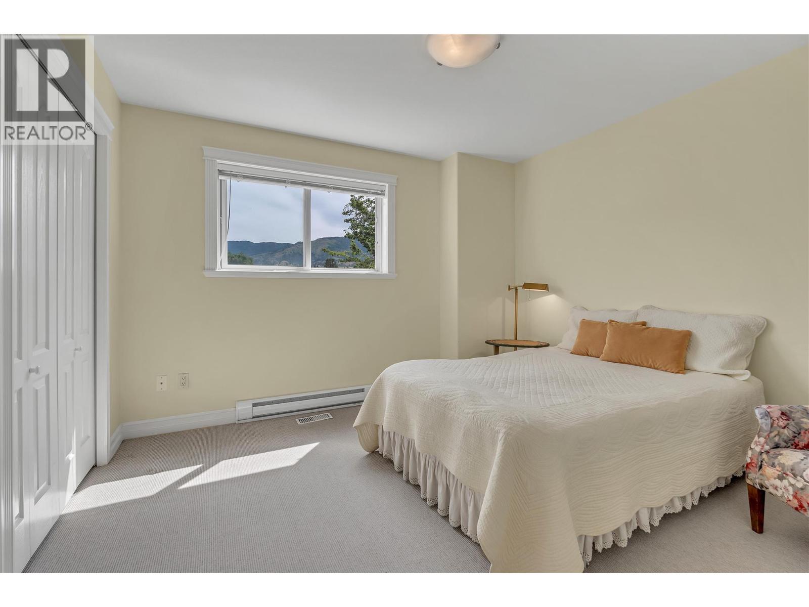 1078 Burnaby Avenue Unit# 105, Penticton, BC - Indoor Photo Showing Bedroom
