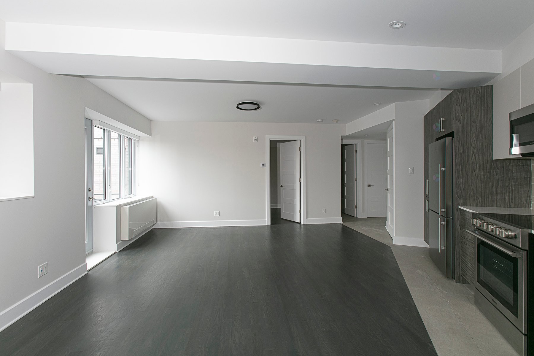 Living Room - 310-4851 Ch. De La Côte-St-Luc, Montréal (Côte-Des-Neiges/Notre-Dame-De-Grâce), QC - Indoor