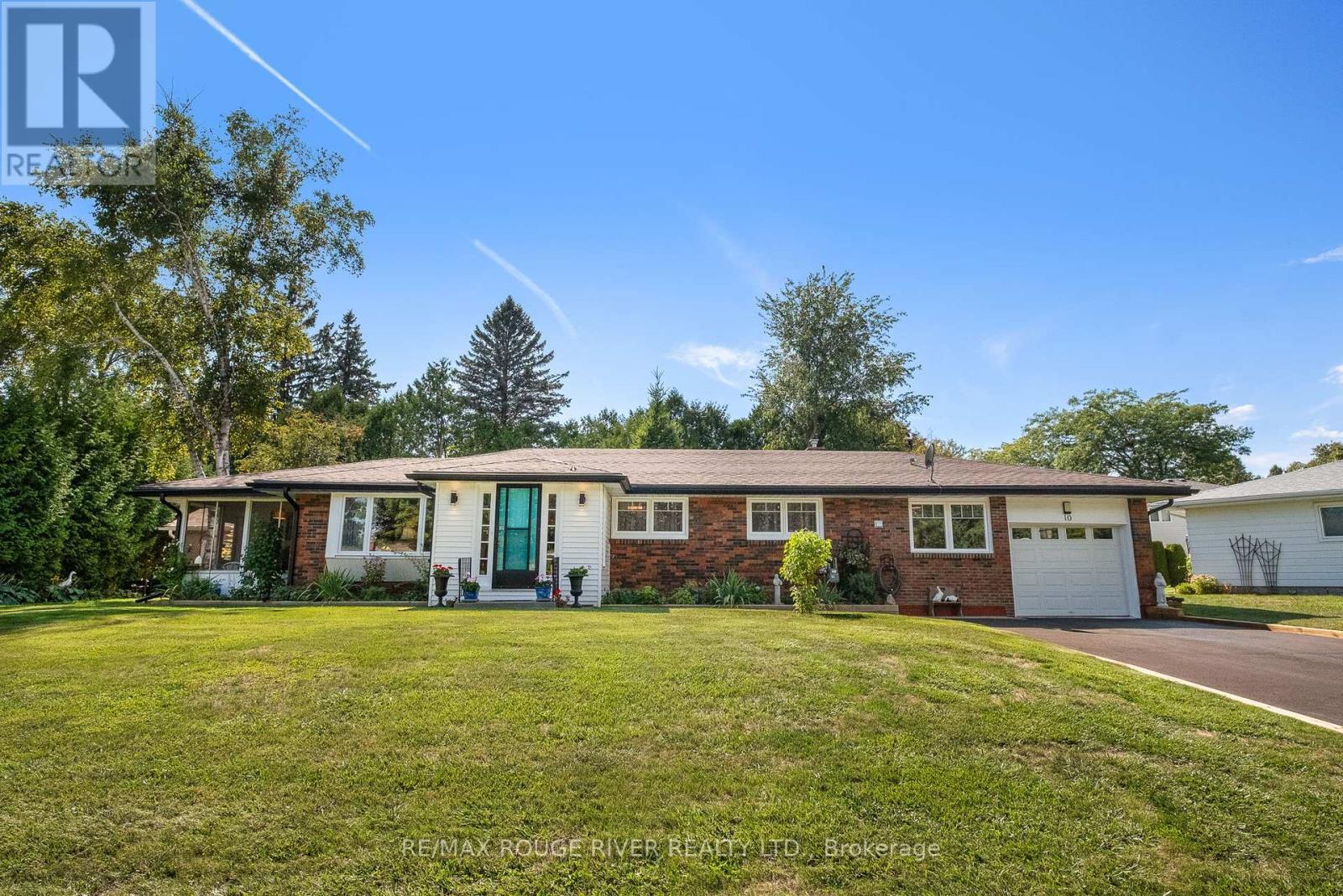 10 Cheer Drive, Brighton, ON - Outdoor With Facade