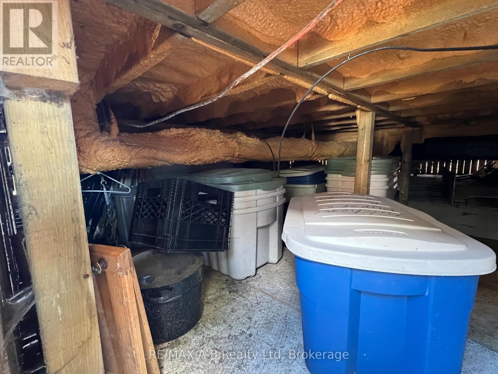 Storage under the house - 959 - 316489 31St Line, Zorra, ON