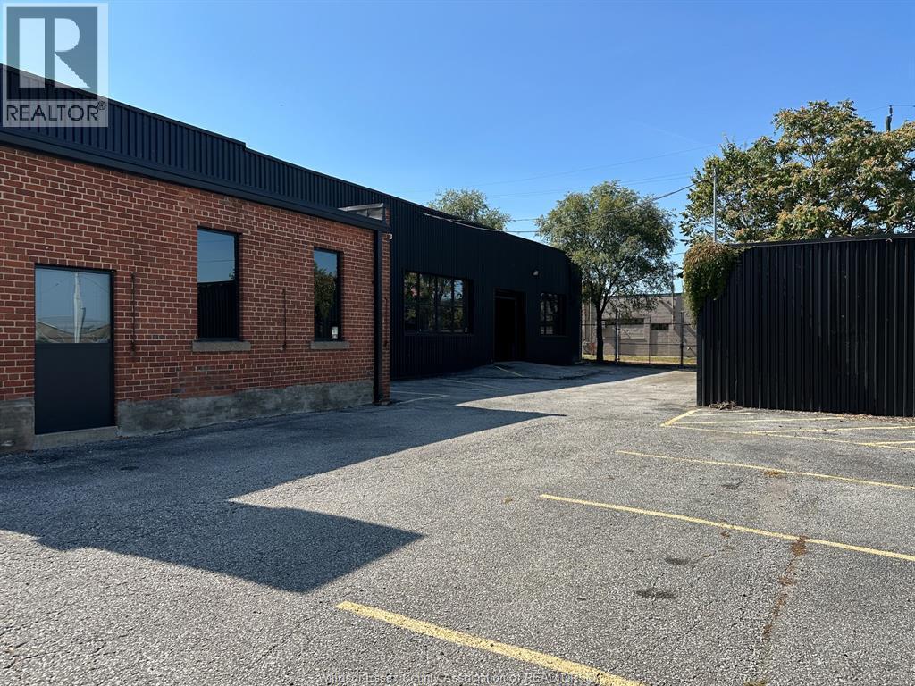 1880 Assumption Unit# 400, Windsor, ON