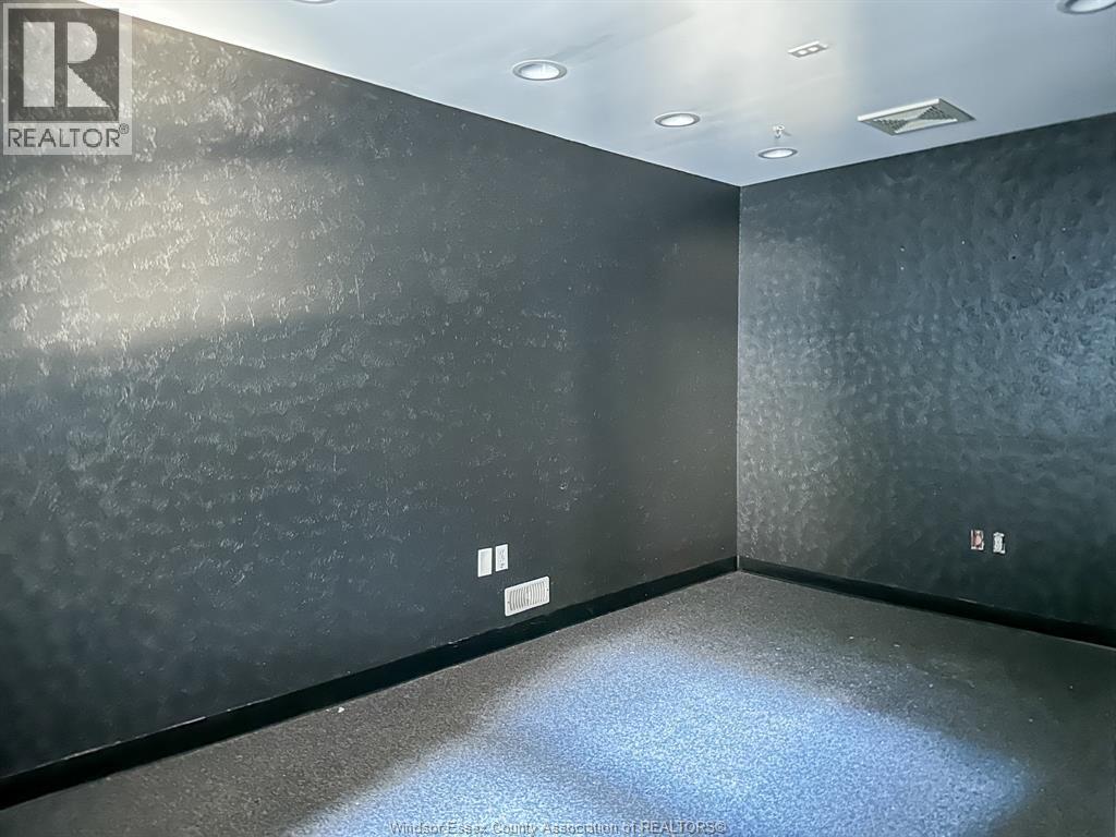 1880 Assumption Unit# 400, Windsor, ON