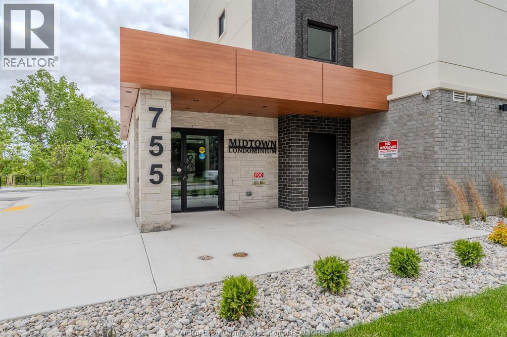 705 Grand Marais Unit# 204, Windsor, ON - Outdoor