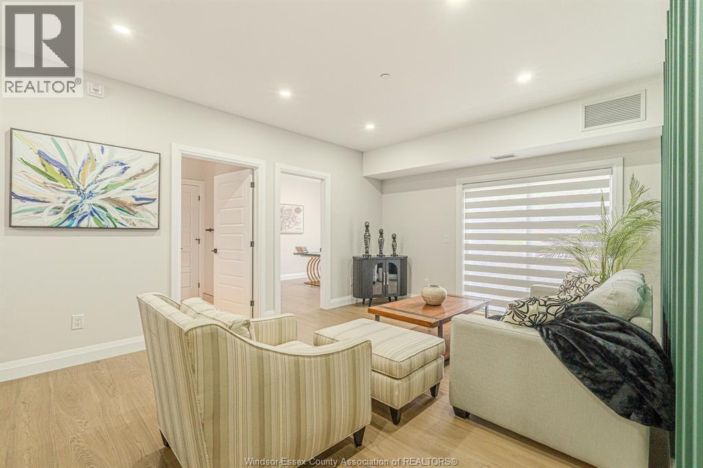 705 Grand Marais Unit# 204, Windsor, ON - Indoor