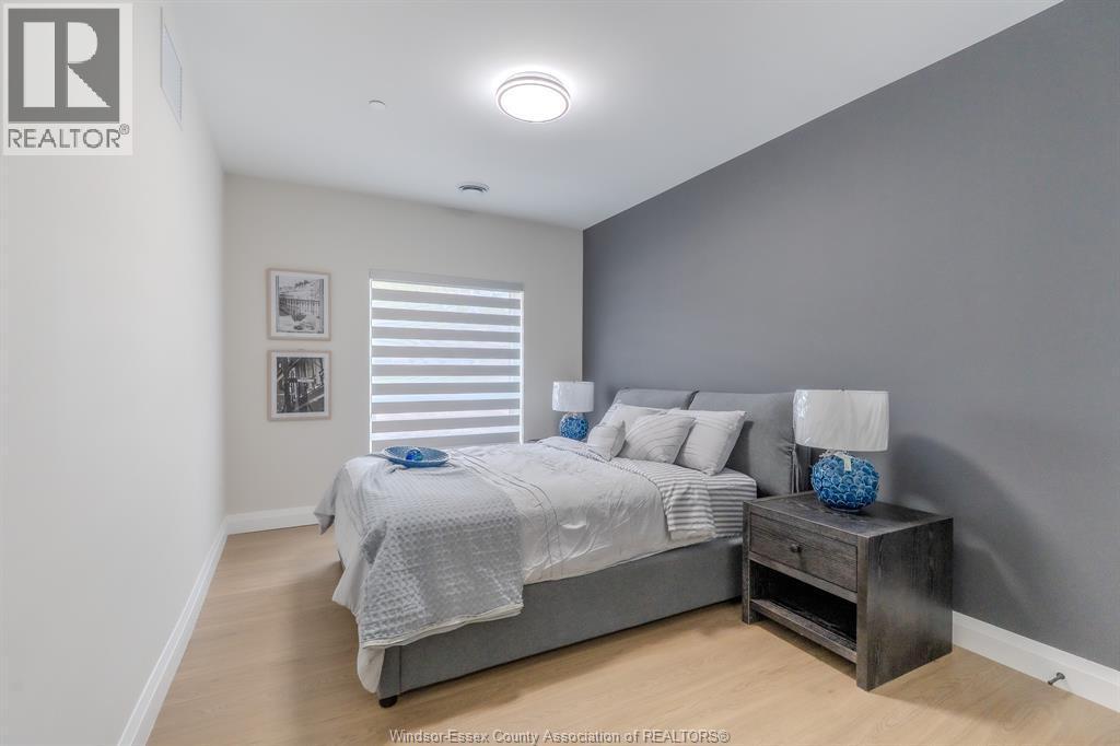 705 Grand Marais Unit# 204, Windsor, ON - Indoor Photo Showing Bedroom