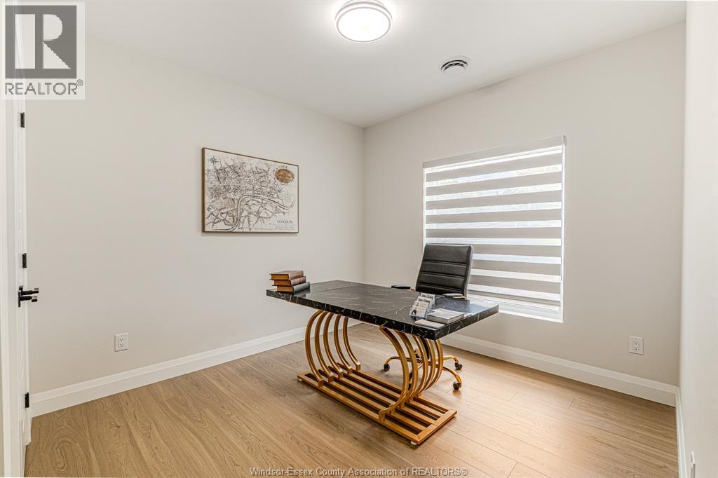 705 Grand Marais Unit# 204, Windsor, ON - Indoor