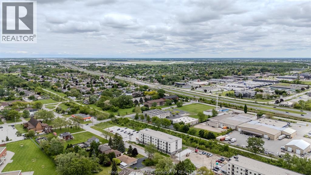 705 Grand Marais Unit# 204, Windsor, ON - Outdoor With View