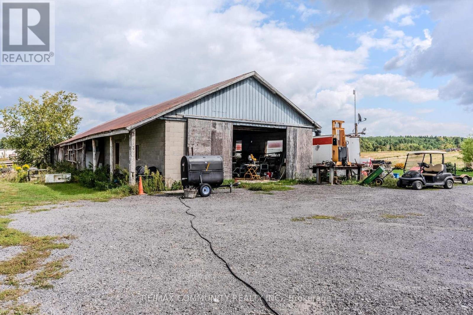 754 Porter Road, Kawartha Lakes, ON - Outdoor