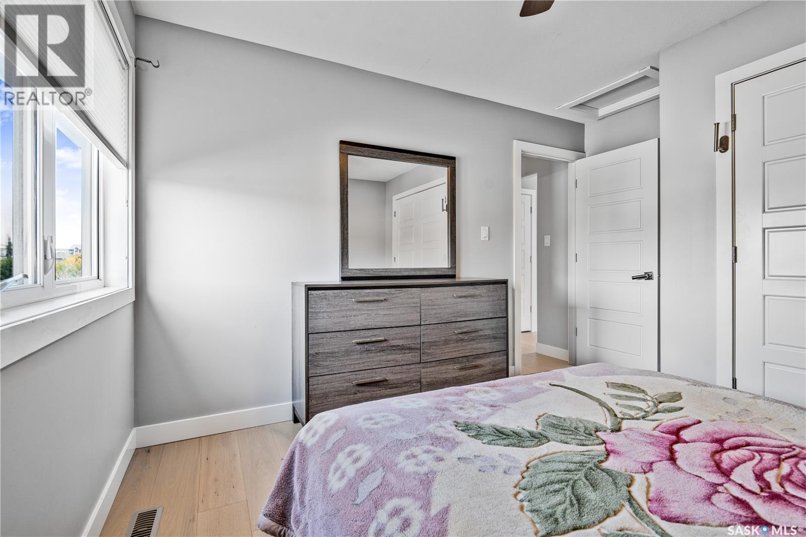 4311 Sandpiper Crescent E, Regina, SK - Indoor Photo Showing Bedroom