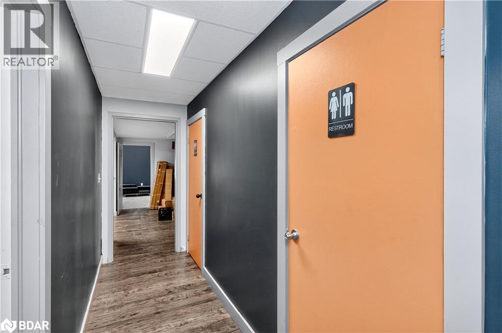 165 Saunders Road, Barrie, ON